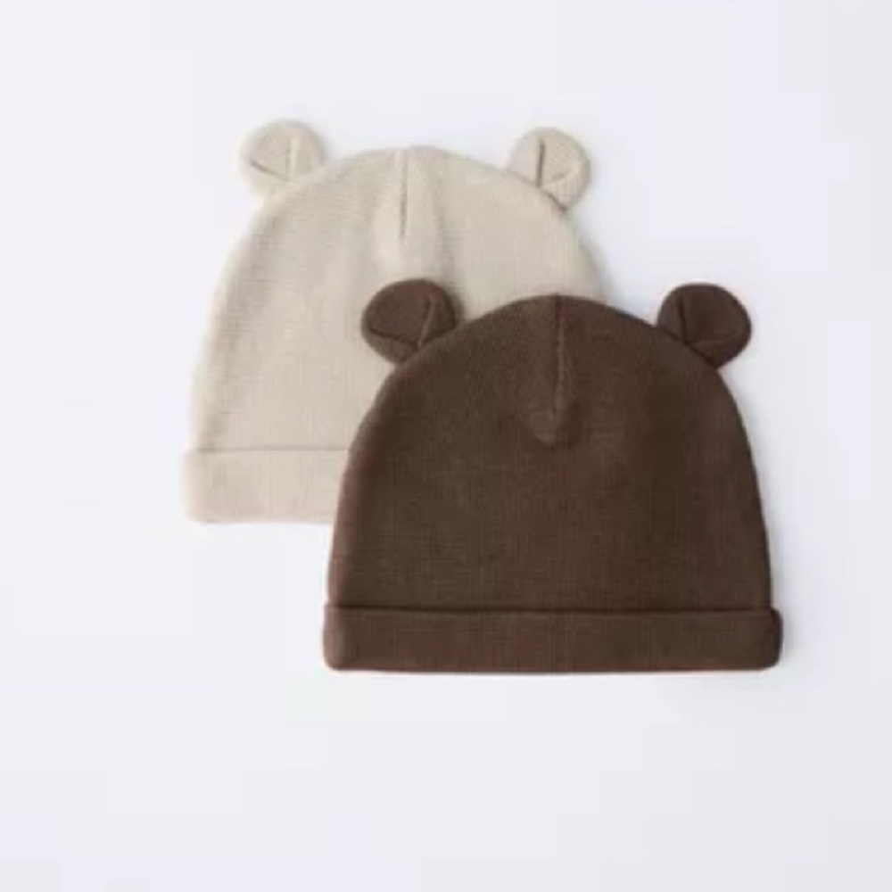 Zara bear hats 0-3